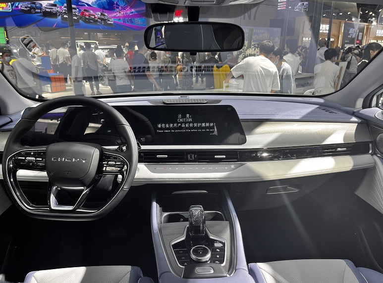 设计足够个性，欧萌达亮相重庆车展，还是你认识的“理工男”？