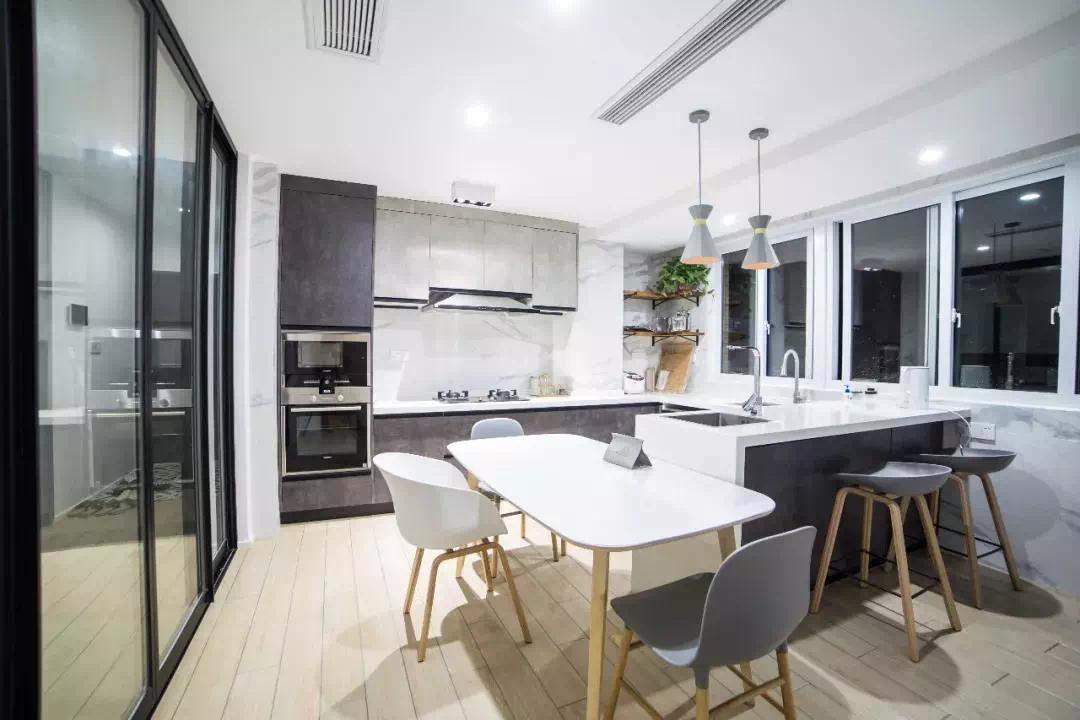 房子小没有客厅怎么办呢,家里没有餐厅怎么布局