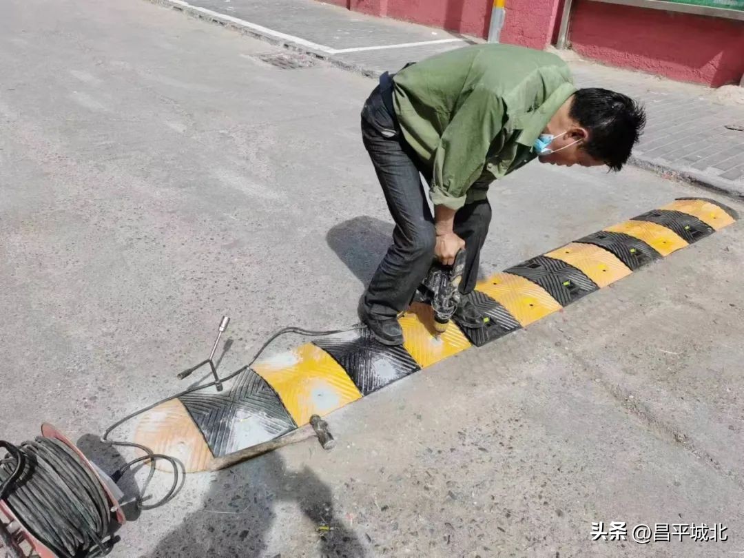 增强社区居民的安全出行意识,社区三个能力提升行动