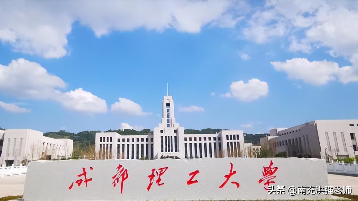 杭州成人自考专升本学校,专升本是在学校考好还是自考好