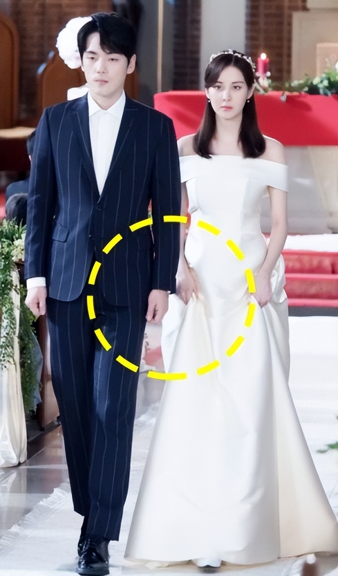 真实故事：她被曝操纵男友、学历造假等诸多争议，复出新剧惹非议