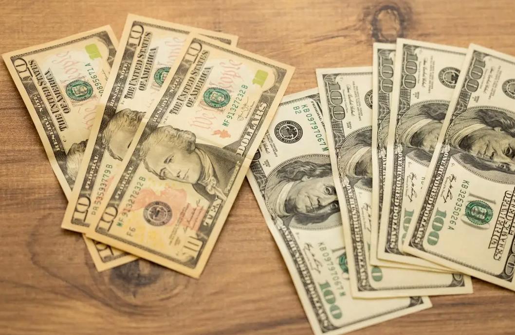 信用卡应该分期还款还是最低还款,信用卡分期还款和最低还款哪个好