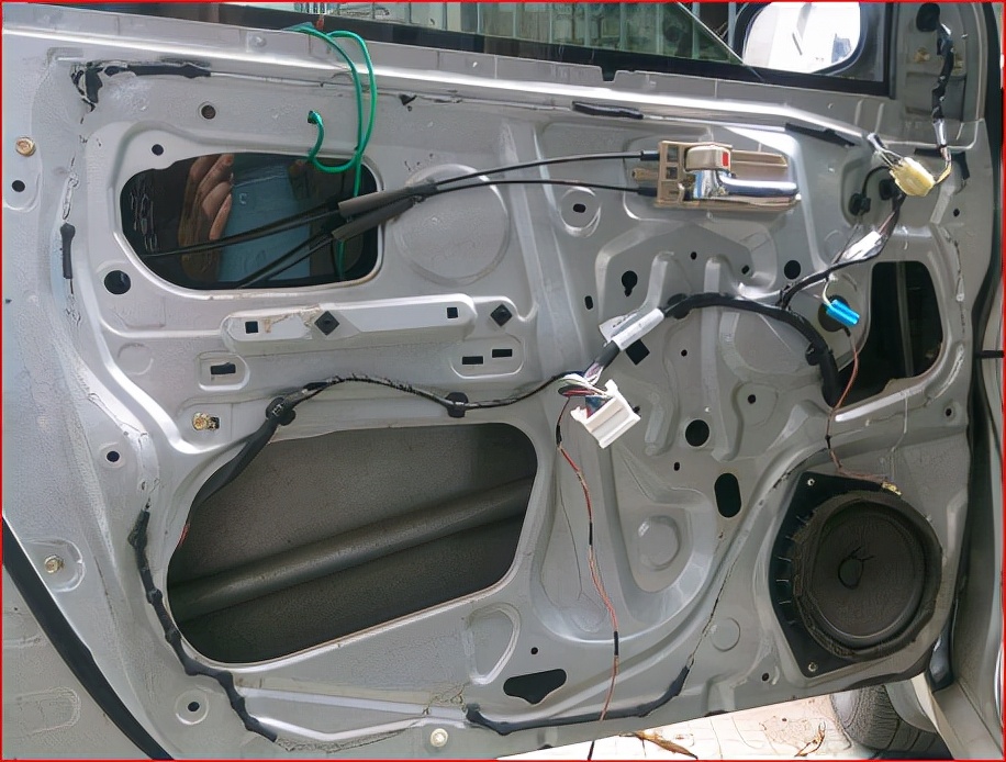 书呆子学修车2——车门玻璃升降故障检修