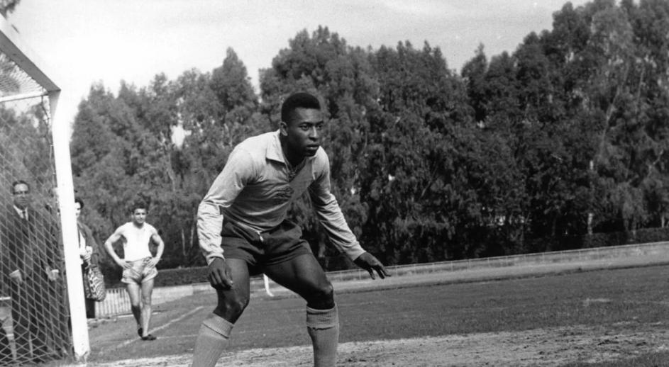 巴西传奇后卫去世,巴西球王贝利个人资料简介