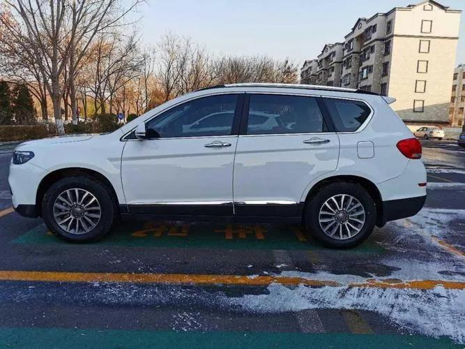 同事毕业5年，却在一线城市买了两套房，成功落户深圳并成家立业