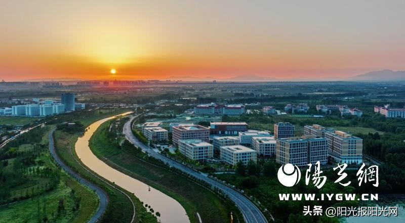 欣赏育人成就学子西安高新一中实验中学用心用情打造群众家门口的好学校