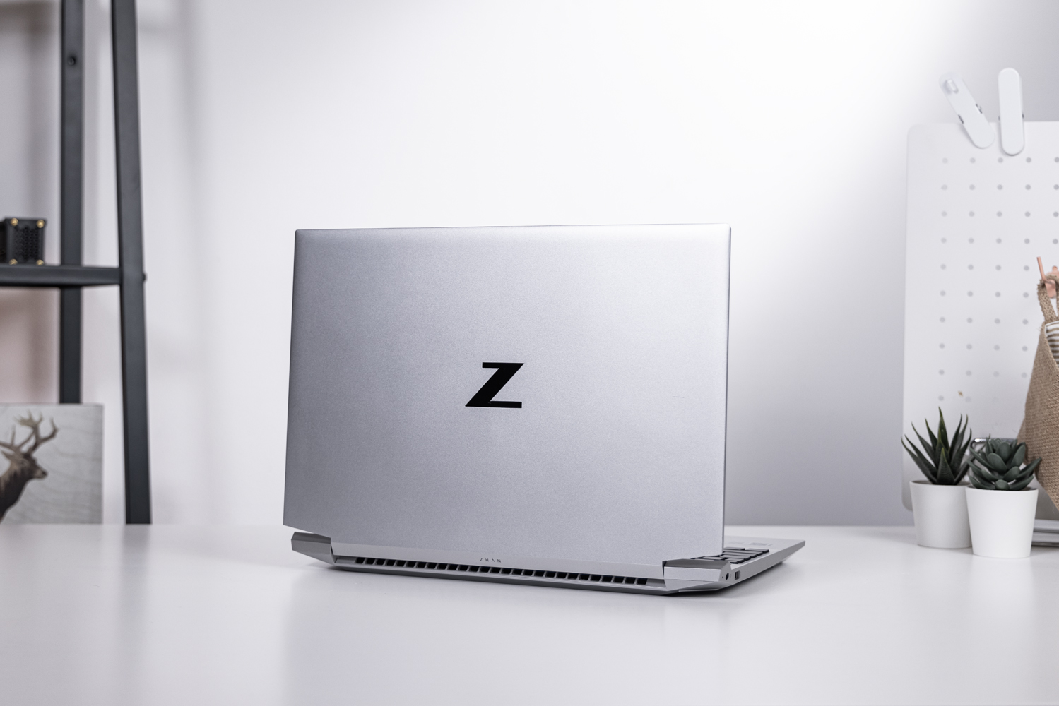 笔记本电脑必买配件推荐,笔记本电脑该买的配件有哪些