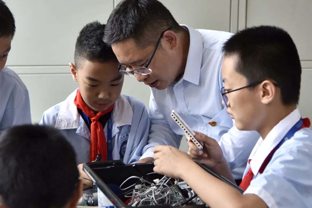 太原市仁杰小学在什么位置,太原市迎泽区仁杰小学地址