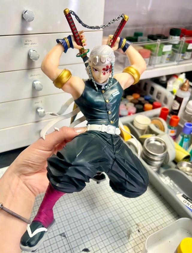 动漫手办是怎么做出来的,买来的手办涂装不好自己怎么重涂