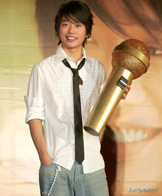 与王心凌同时期出道的歌手,与王心凌合唱视频热播