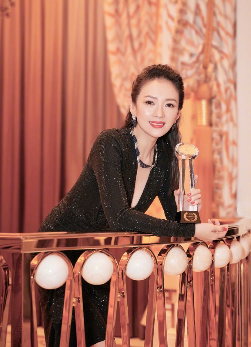 章子怡李艾惊艳写真,章子怡惊艳写真照片