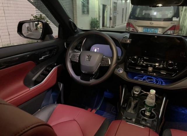 丰田皇冠陆放真实油耗,皇冠陆放燃油版2.0真实油耗