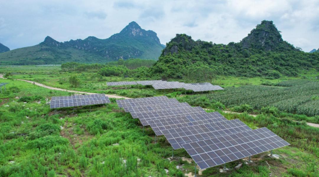 中能建广西光伏项目施工进展,广西新能源光伏发电项目