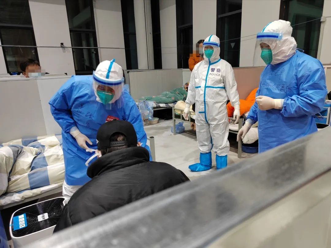 抗击疫情一线的执勤人员,援沪队员抗疫纪实