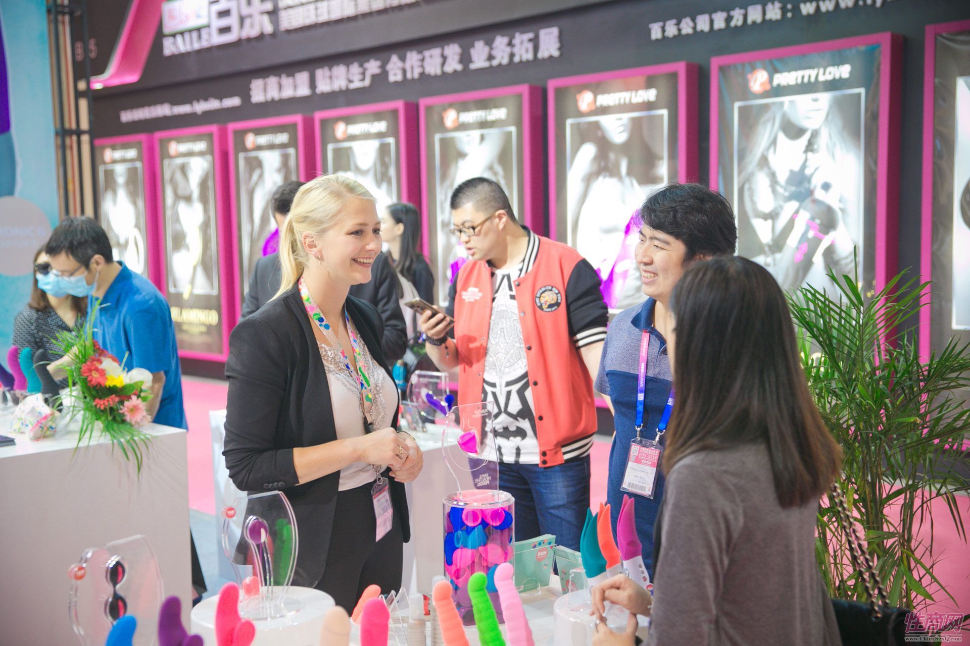 避孕套前面的尖尖到底有啥用?关于避孕套的知识,男女都该要了解下