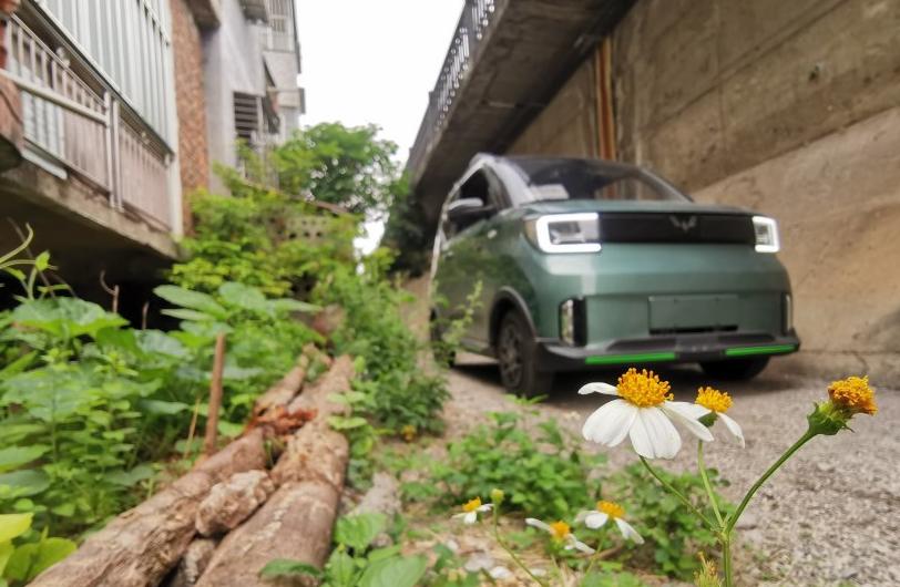 宏光mini第一代车主真实感受,22款宏光mini提车