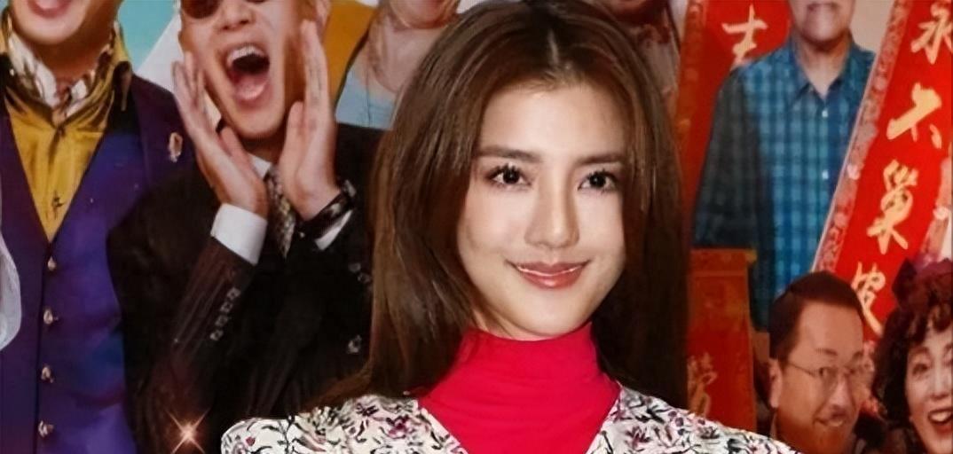 某女演员因不穿内衣而引发争议，被网友嘲讽后，某君主用7字回应