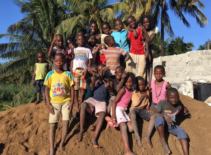 摩洛哥远古化石手工制作,莫桑比克手工