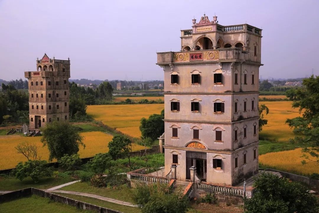 中国最具特色民居图片,十大传统民居及特色