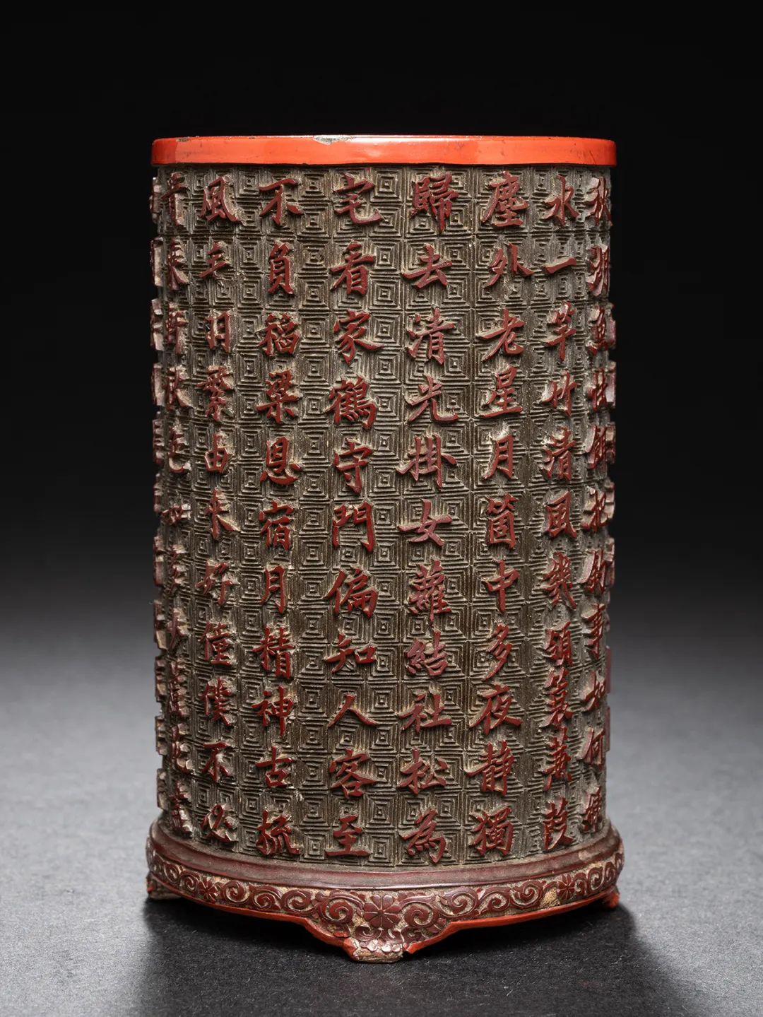 明永乐青花缠枝莲纹大碗拍卖,宣德青花缠枝牡丹纹菱口碗