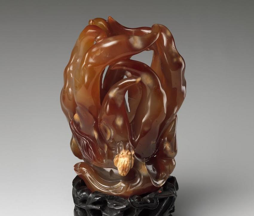 陕西历史博物馆馆藏石峁古城玉器,苏州博物馆馆藏老玉器