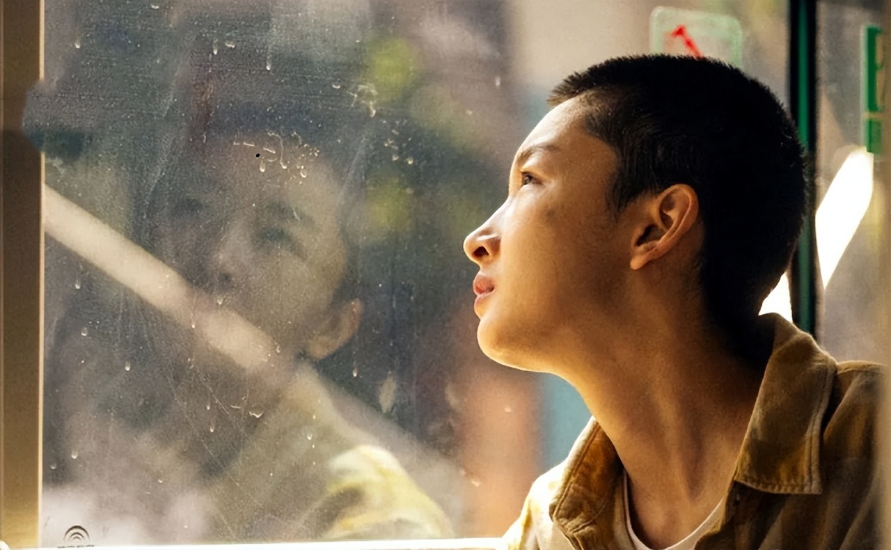 小学生偷拿父母的钱怎么教育,孩子偷拿父母的钱又不承认怎么办