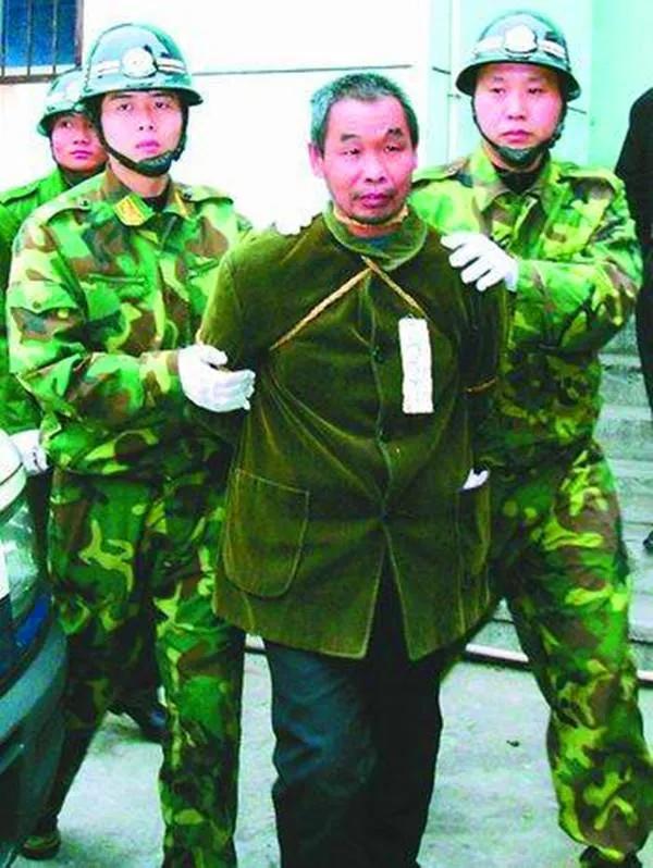 大案纪实邱兴华杀人案,邱兴华特大杀人案新闻报道