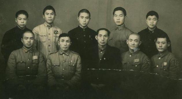 抗战中的10大汉奸最终下场是什么,抗日战争时期的25个大汉奸