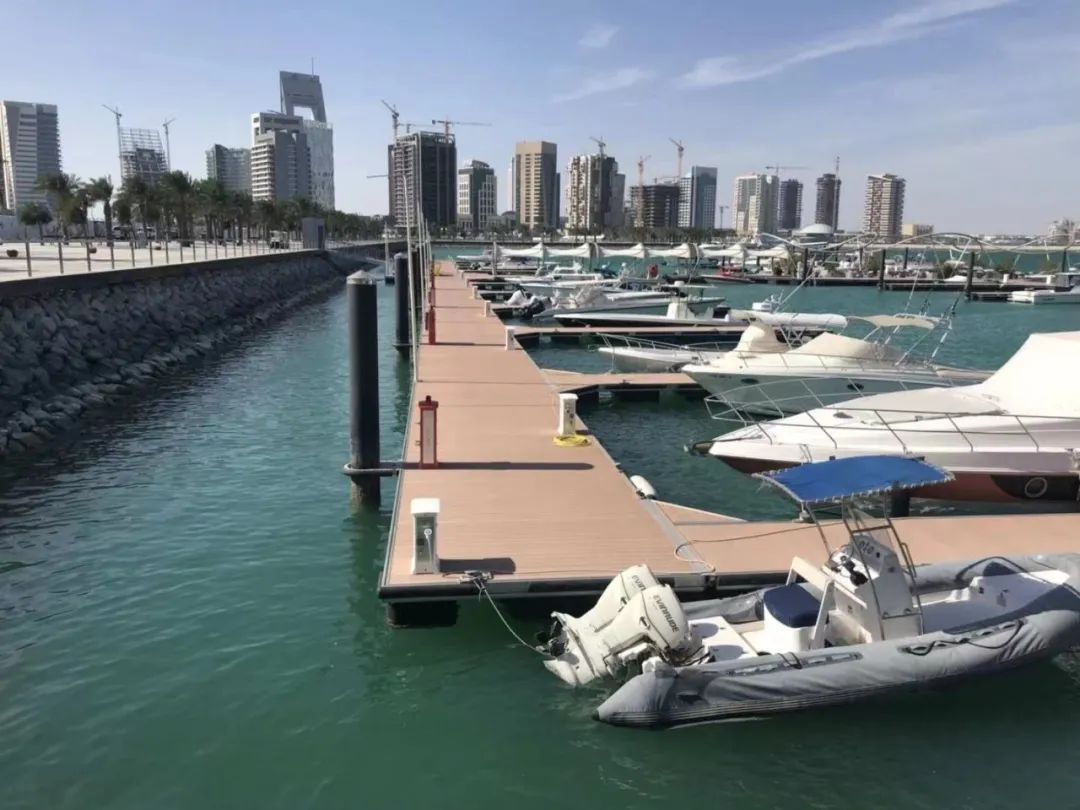 为世界杯球场搭筋骨,世界杯球场干仗