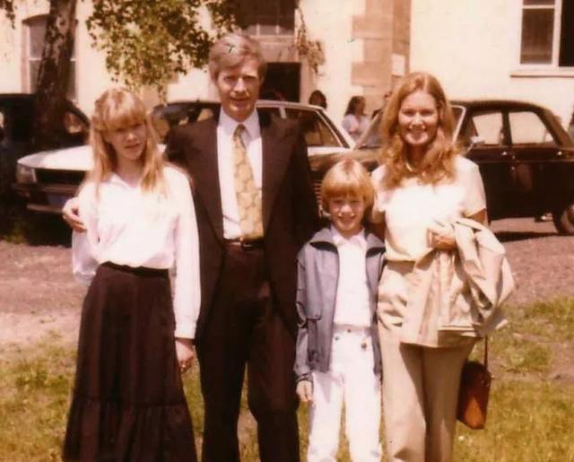 强奸女儿的罪犯27年仍未被绳之以法，无奈之下，父亲选择铤而走险