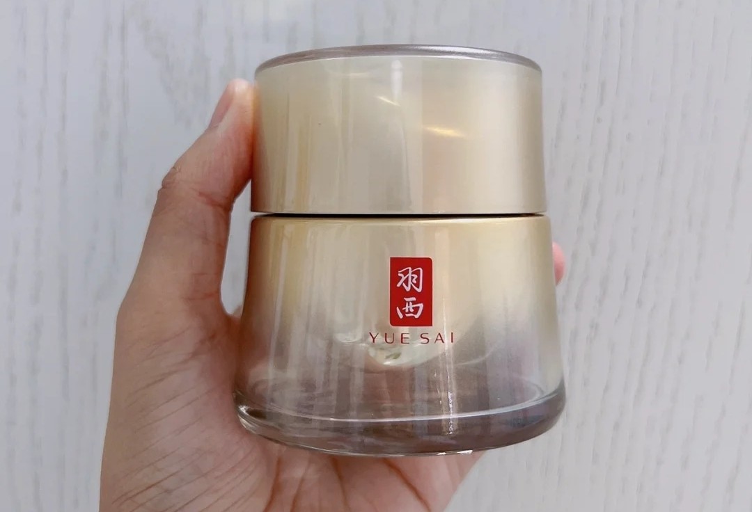 冰岛精华平价面霜抗老抗皱,推荐几款保湿效果好的面霜