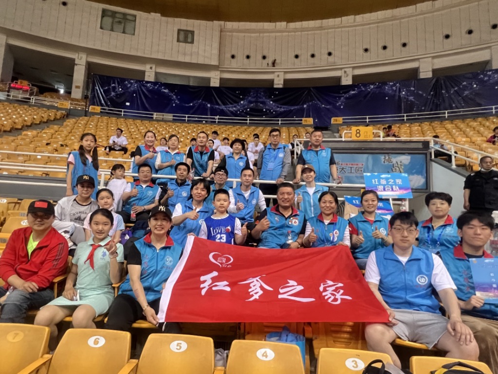 2019年全国职工沙地拔河比赛,拔河比赛凝聚同心齐力