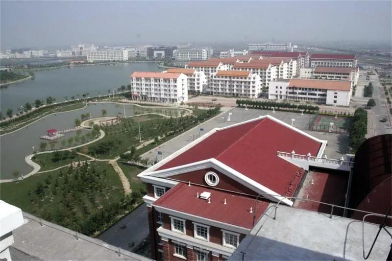 每日一校：天津外国语大学