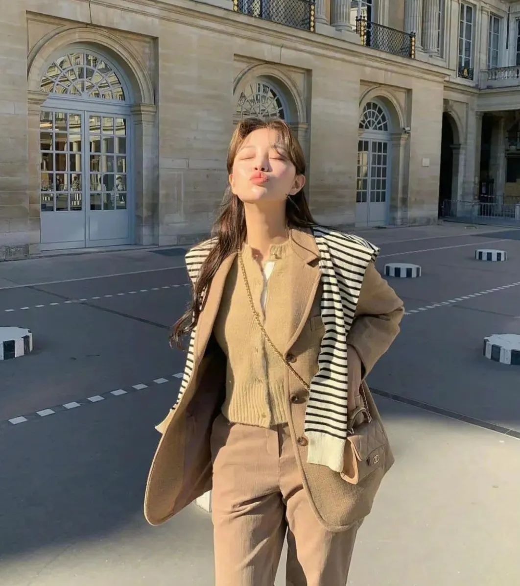 过时针织衫怎样改新款,过时的长针织衫