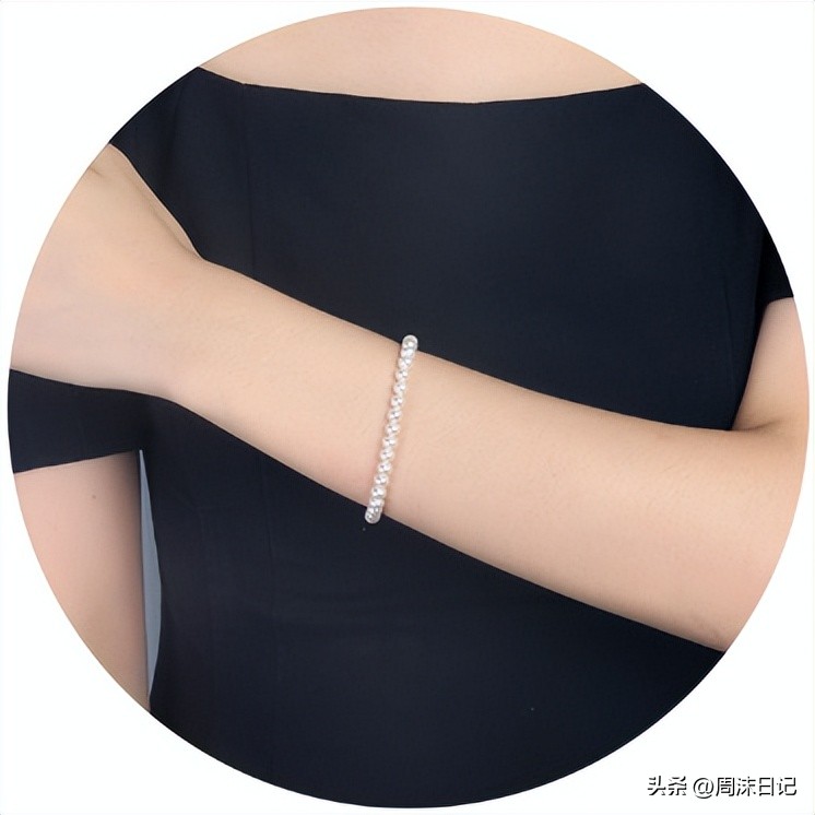 一生一条珍珠项链年轻时髦,女人一生必须要有条珍珠项链