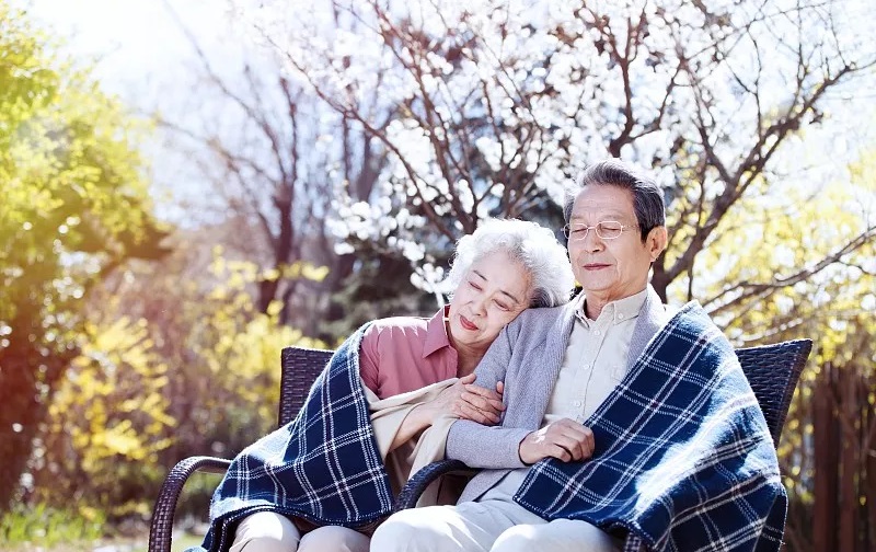 一岁摔倒怎么办,一岁小孩摔倒后怎么补救