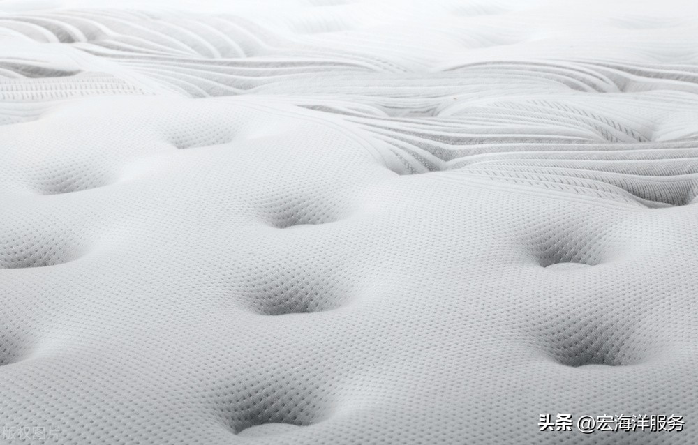 清洗整个床垫最简单的方法,清洗简单床垫