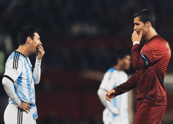 为什么c罗能与梅西并称绝代双骄,足球绝代双骄c罗与梅西对决