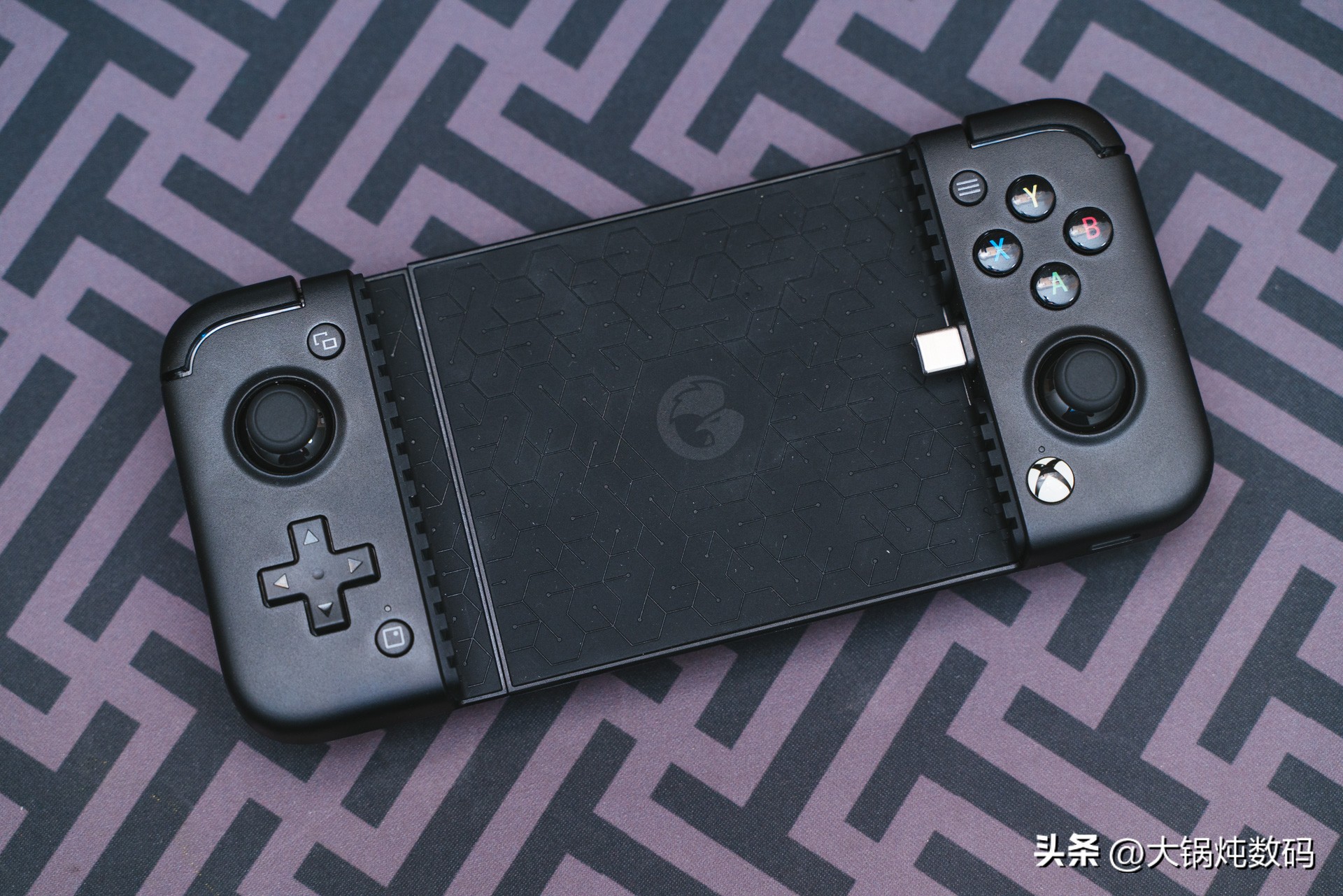 手机也可以玩3a,多贵的主机能流畅的玩3a大作