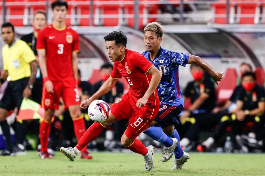 男足停球和幼儿停球,中国男足5-1大胜印度精彩停球
