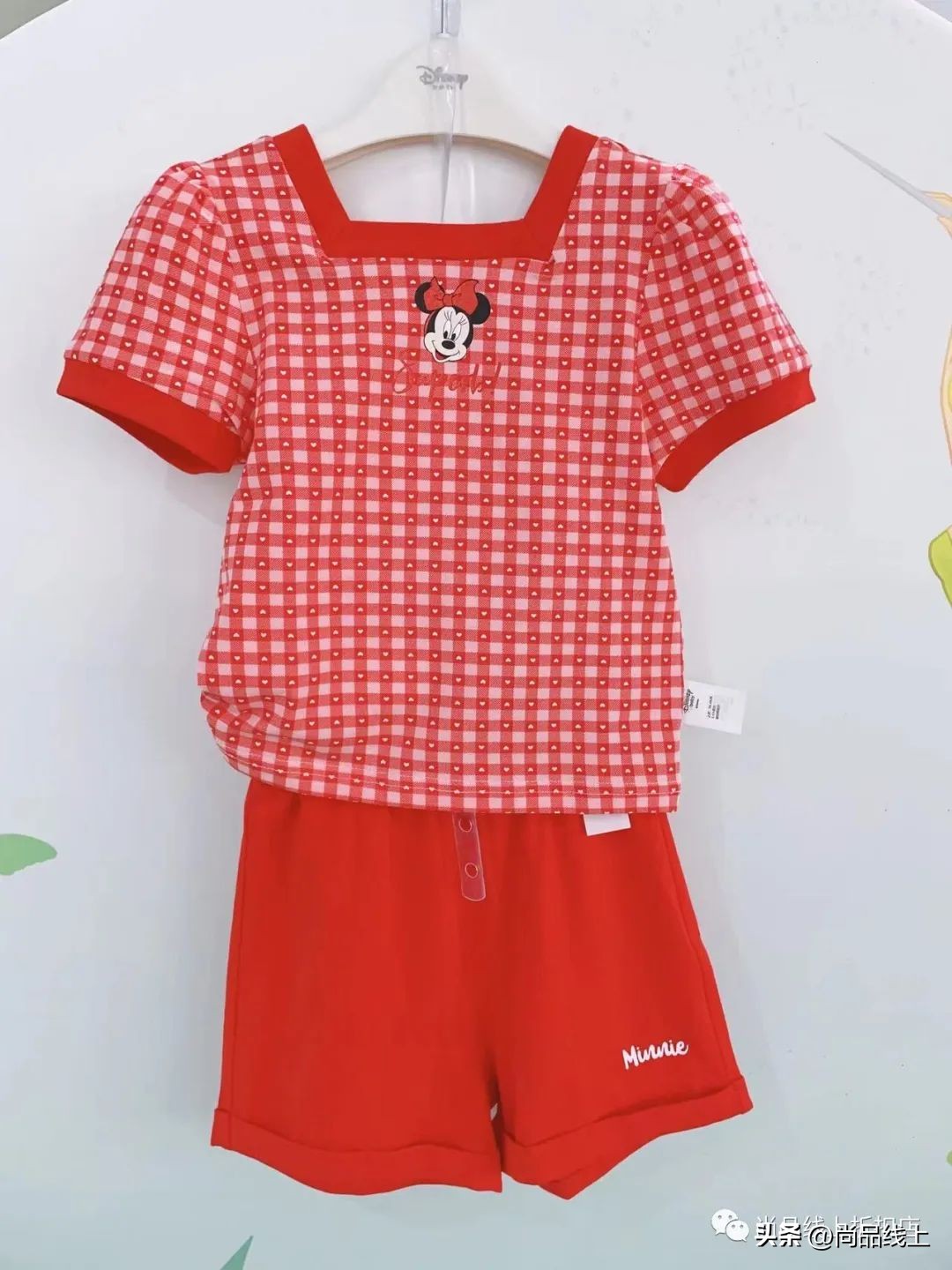 迪士尼disney童装80码一岁,迪士尼disney童装正品专卖送马甲