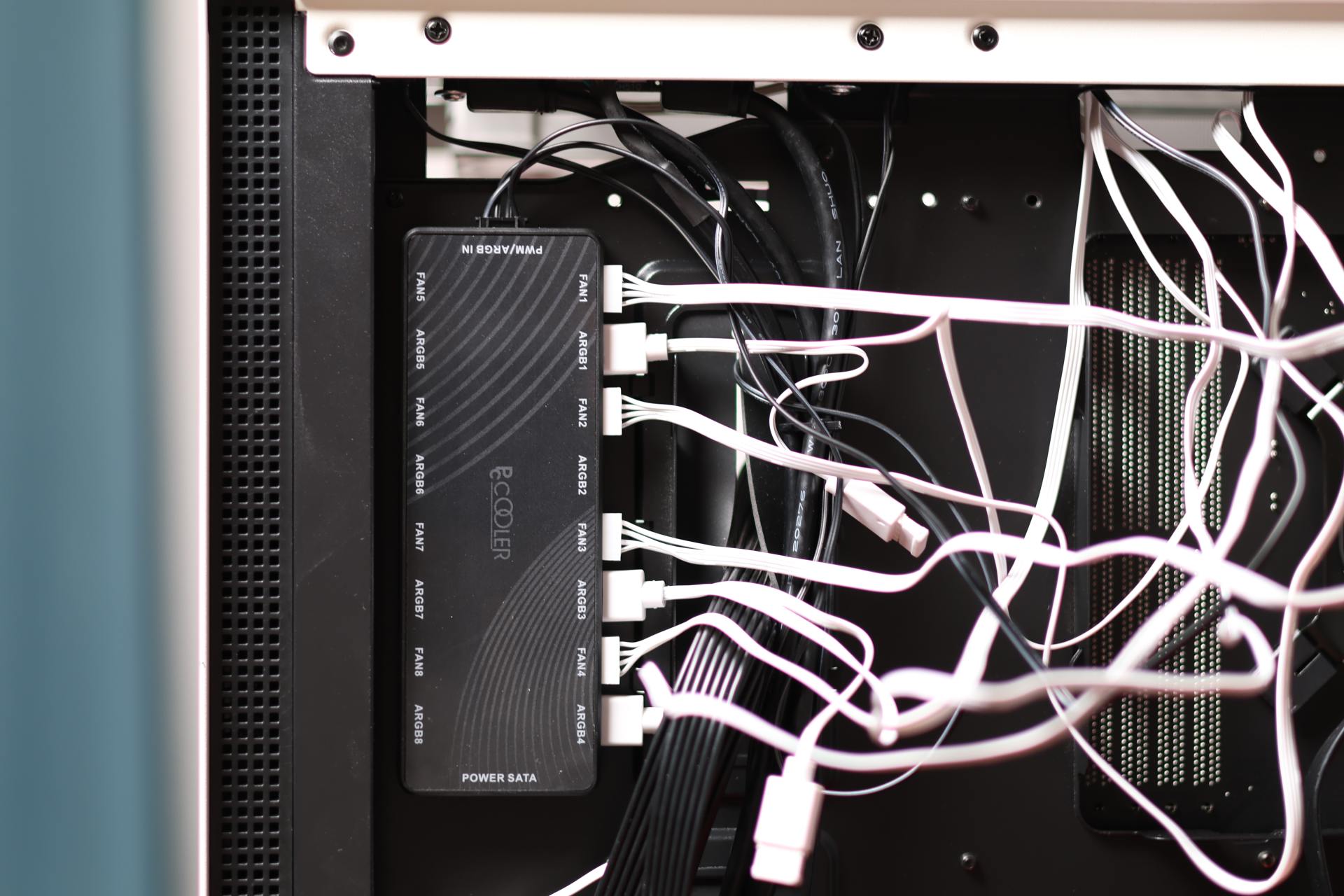 九州风神ch510机箱,九州风神魔方h110机箱