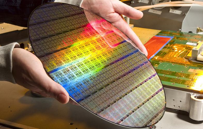 中芯国际最新消息光刻机,中芯国际还能从美国进口光刻机吗