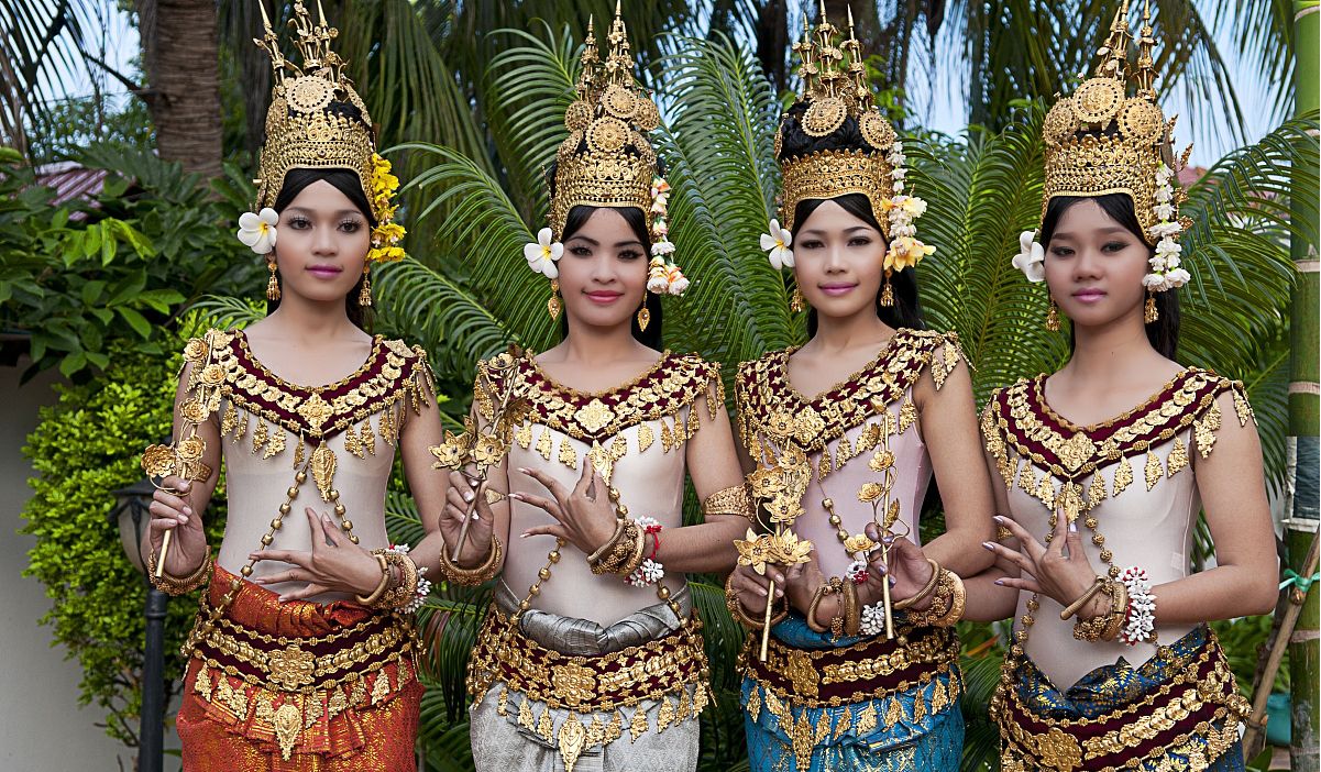 暹粒在柬埔寨什么地方,柬埔寨暹粒攻略简介