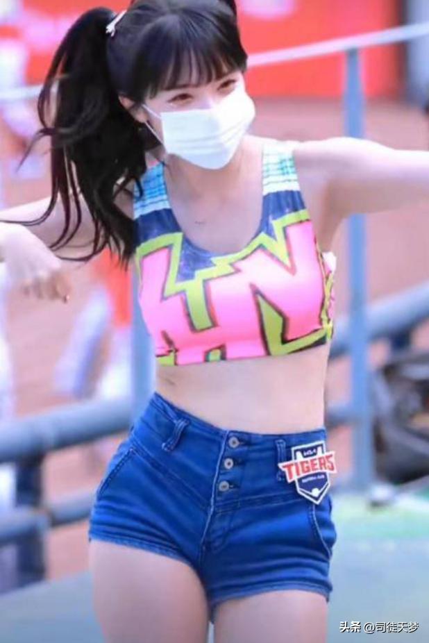 韩国啦啦队红裙子热舞,韩国啦啦队热舞秀