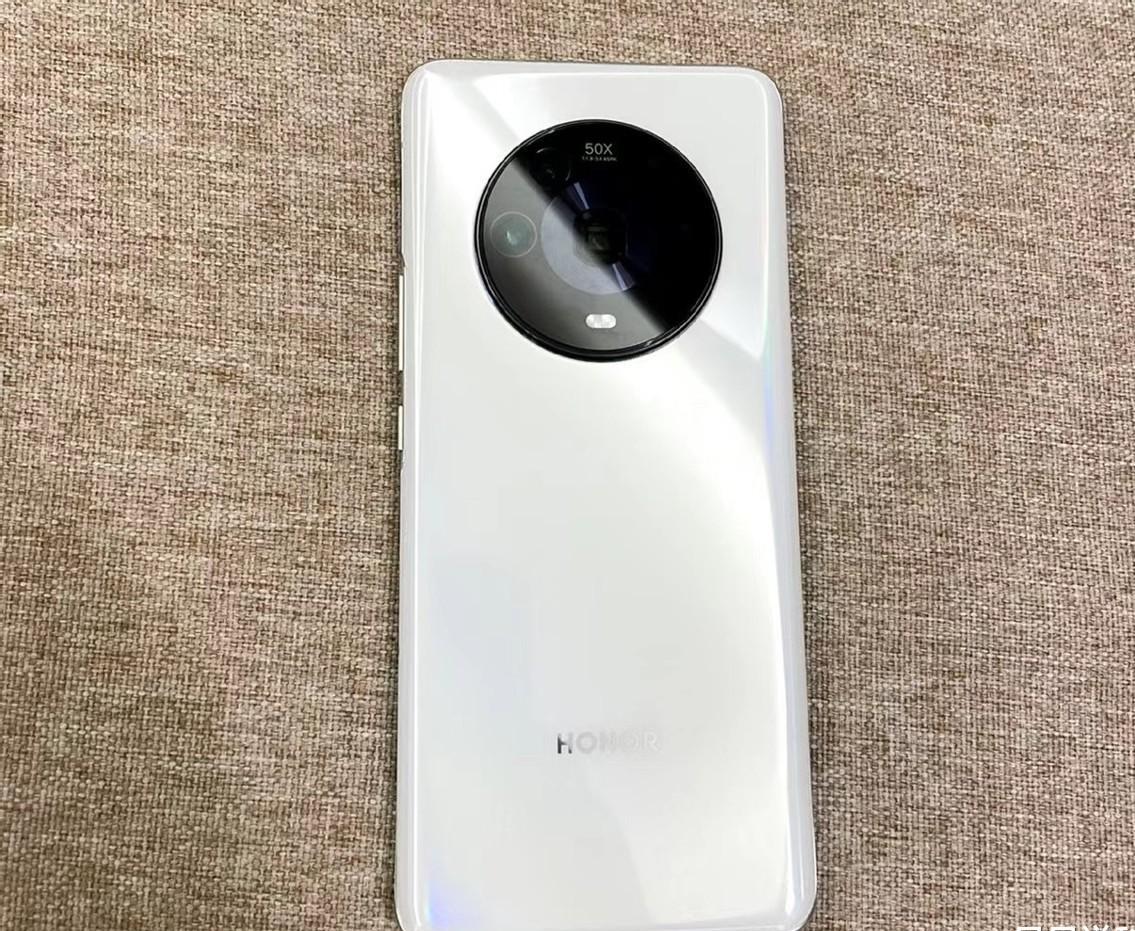 荣耀magic4至臻拍照,荣耀magic4对比小米11u拍照