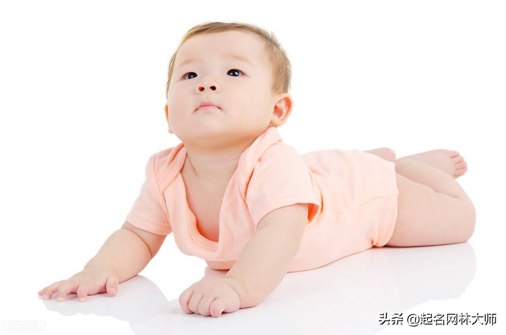 龙宝宝取名字简单寓意好的名字,致字取名寓意好的男孩名字