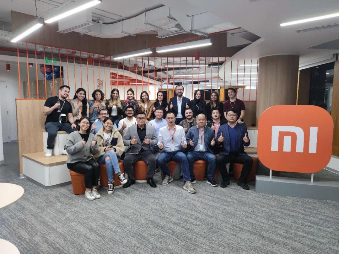 地球另一边的小米人