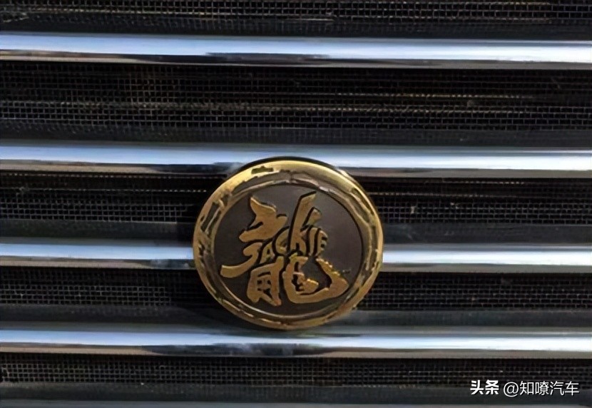 成龙的座驾是什么样的车,成龙的座驾都是什么车