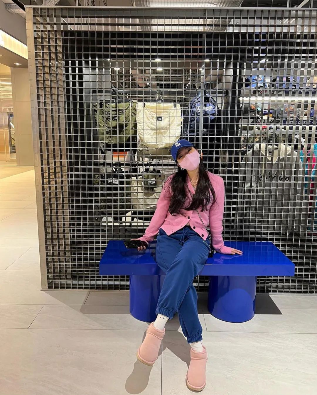 blackpink全员喜欢什么颜色,blackpink三个人穿一样的鞋